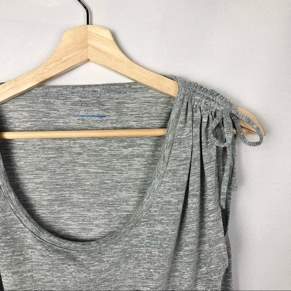 Columbia Light Gray Mount Carmel Lightweight Athletic Tee M - Picture 4 of 6